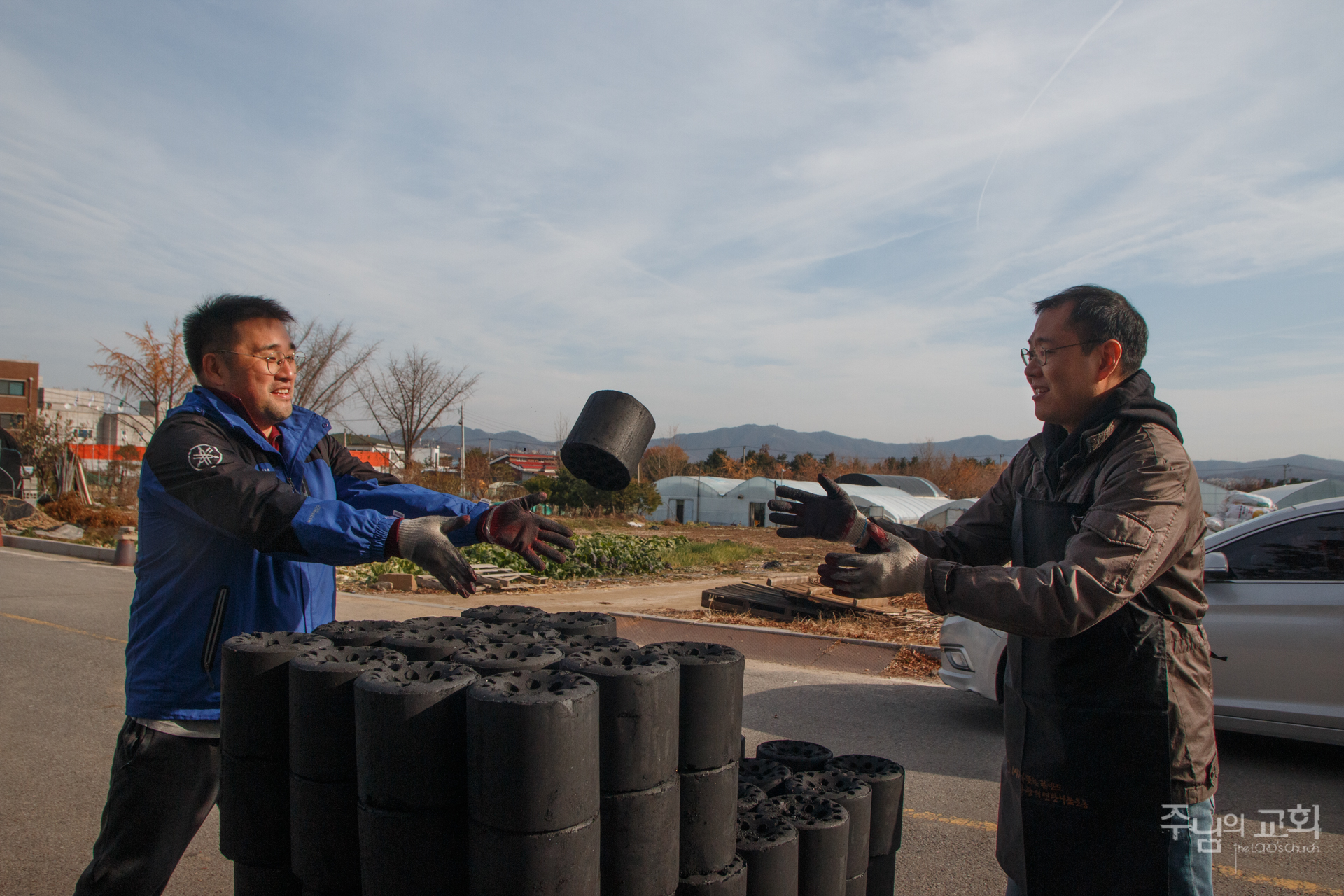 Sharing briquette